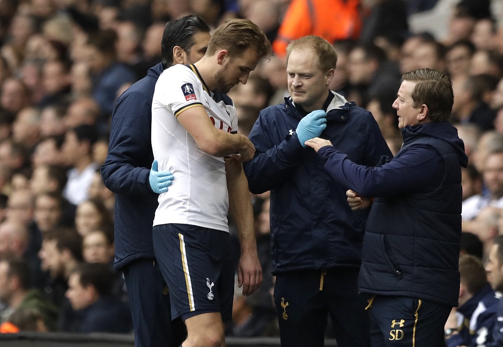 Tottenham will need a man to fill the absence of Harry Kane in order to salvage their live betting clash