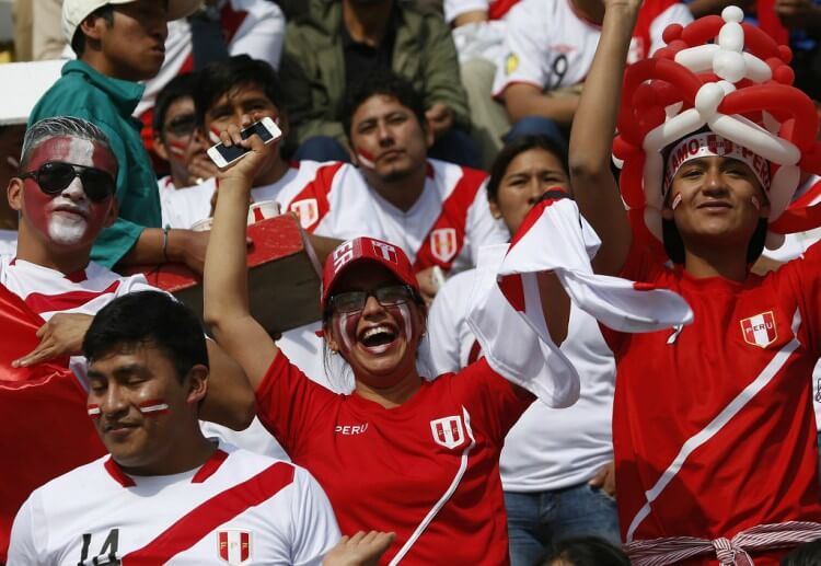 Paolo Guerrero mencetak gol di menit ke-75 untuk memastikan Peru selamat dalam pertandingan persahabatan taruhan langsung atas Paraguay