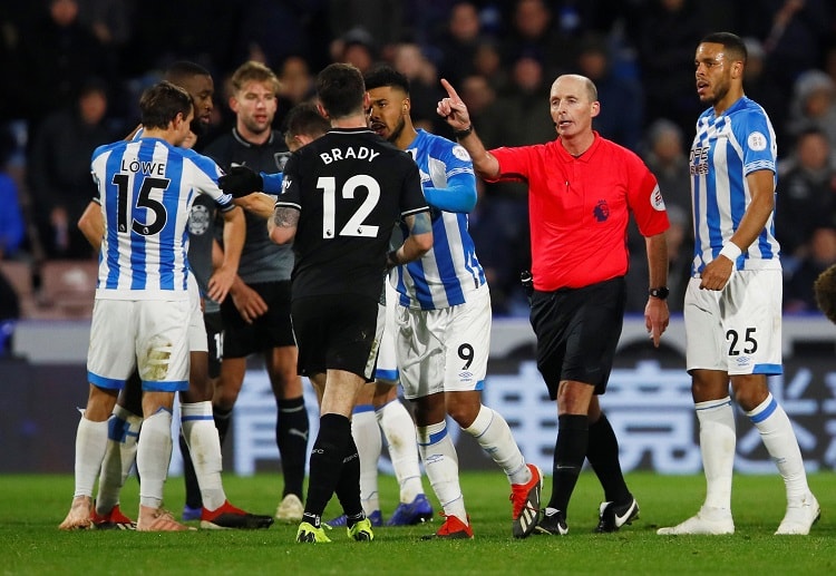 Highlights Premier League 2018 Huddersfield 1-2 Burnley: Thoát khỏi vị trí nguy hiểm