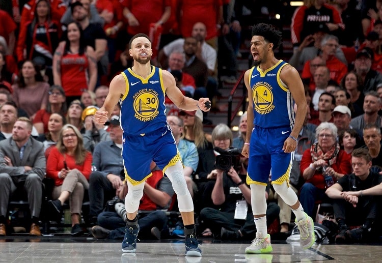 Stephen Curry leads the Golden State Warriors to reach five consecutive NBA Finals