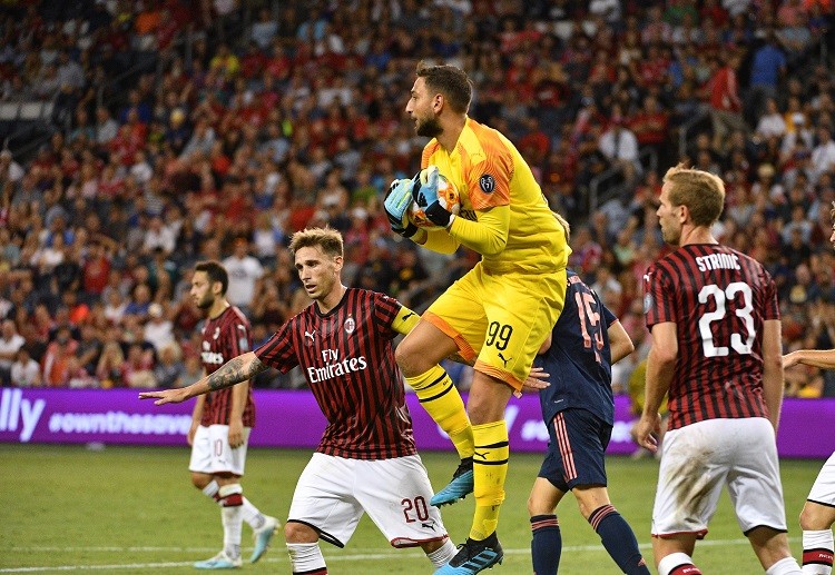 Gianluigi Donnarumma prepared to face Benfica in the International Champions Cup