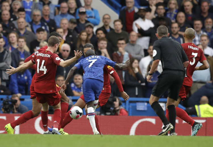 Premier League: Chelsea không còn gì để mất vùng lên tất tay vì một điểm trong khoảng 20 phút còn lại