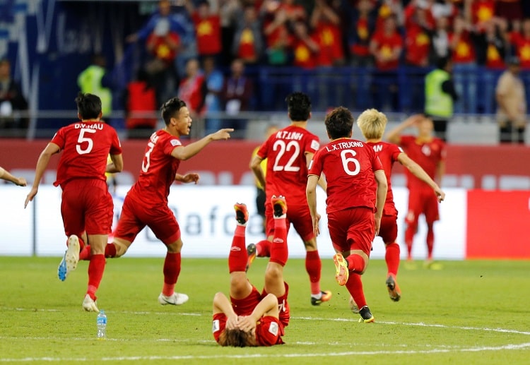 Highlights vòng loại World Cup 2022 Việt Nam 0-0 Thái Lan: Người hùng Văn Lâm