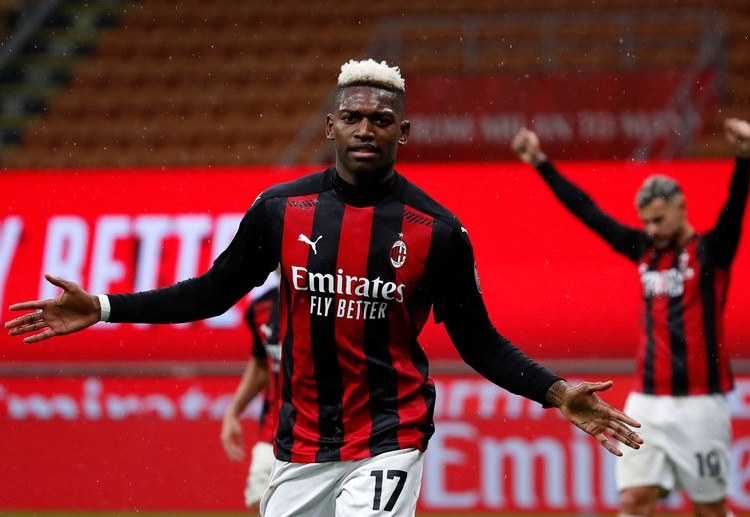 Rafael Leao ấn định tỉ số thắng 3-0 cho AC Milan ở vòng 3 Serie A