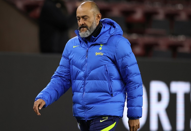 Nuno Espirito Santo dẫn dắt Tottenham không thành công tại Ngoại Hạng Anh.