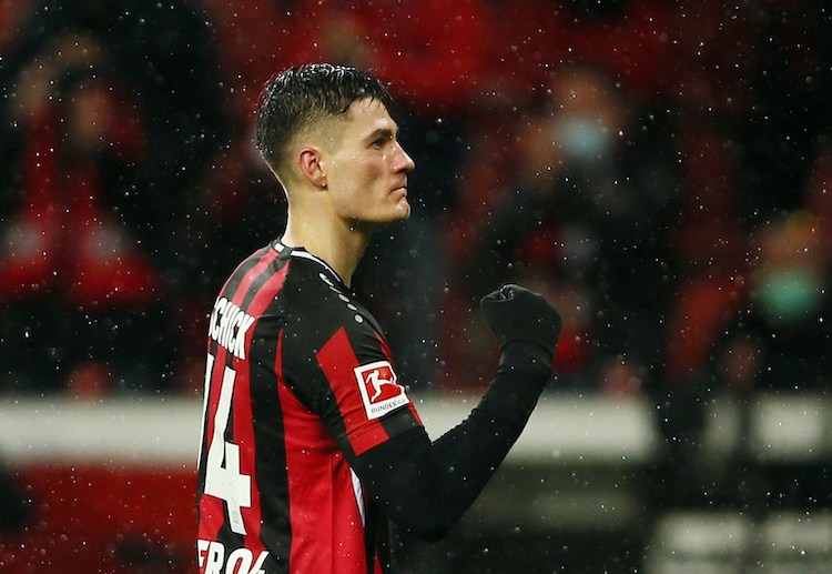 Patrik Schick has scored four goals to give Leverkusen a 7-1 victory over Greuther in Bundesliga