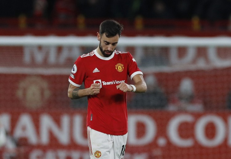 Premier League: Bruno Fernandes is back from suspension as Manchester United take on Wolverhampton Wanderers