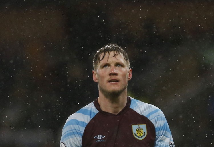 Wout Weghorst prepares as Burnley clash against Manchester United in the Premier League