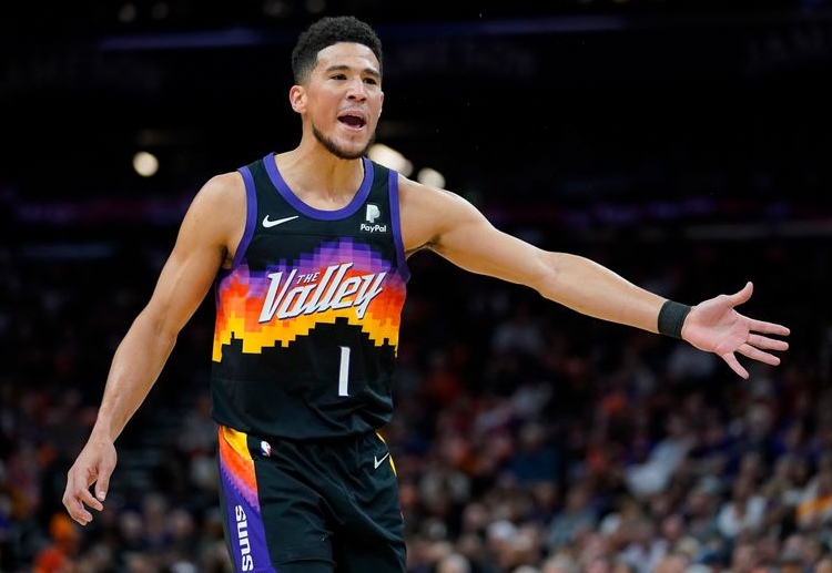 Devin Booker akan absen di Play off NBA.