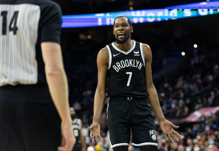 Kevin Durant được rất nhiều đội bóng NBA them muốn