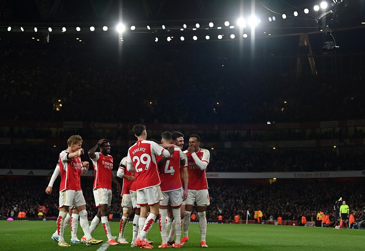 Arsenal vẫn còn cơ hội cạnh tranh ngôi vô địch Premier League