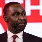 Andy Cole bawa Manchester United memenangkan Premier League