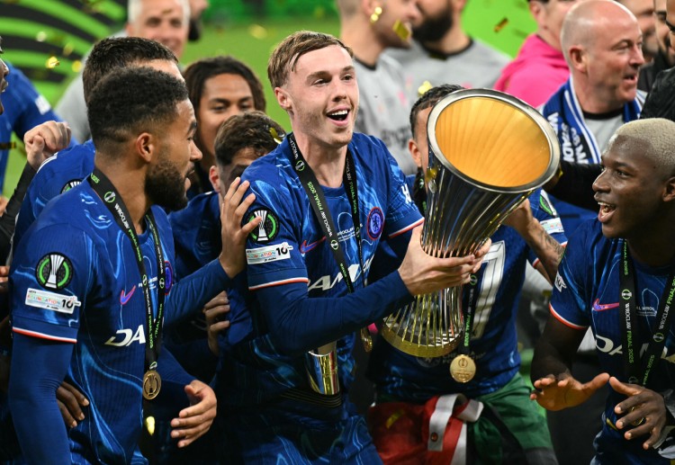 欧会杯 帕尔默闪耀决赛,两传制胜封MVP。