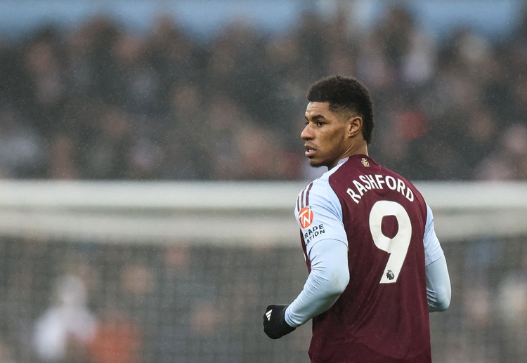 မန်ချက်စတာယူနိုက်တက် တိုက်စစ်မှူးဟာ လက်ရှိမှာ အက်စတွန်ဗီလာနဲ့ ကစားနေပေမယ့် ဒီနွေရာသီ မှာတော့ လာလီဂါ ကလပ်ဆီ အမြဲတမ်း ပြောင်းရွှေ့ ကစားချင်နေကြောင်း သိရပါတယ်။