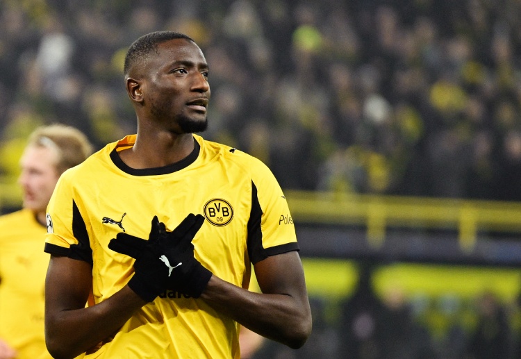 도르트문트는 최근 함부르크, 슈투트가르트와 연달아 비기며 선두 뮌헨과의 승점 차가 9점까지 벌어졌다.