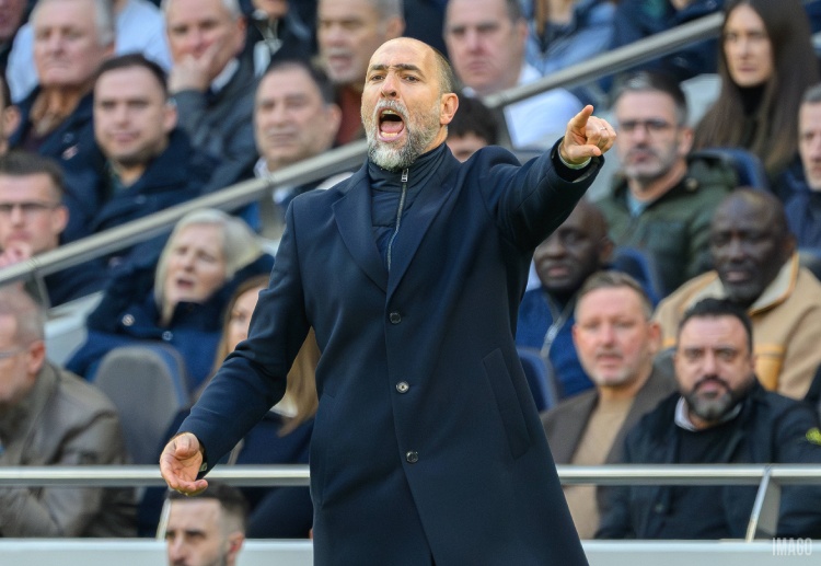 လက်ရှိအခြေအနေ အရ စပါးဟာ ၂၀၂၆ ခုနှစ်အတွင်း ပရီးမီးယားလိဂ် ၉ ပွဲဆက် နိုင်ပွဲ ပျောက်ဆုံးနေခဲ့ပြီး တန်းဆင်းဇုန်နဲ့ ၄ မှတ်သာ ကွာဟပါတော့တယ်။